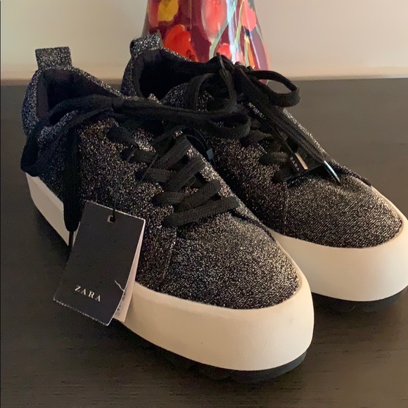 Glam Zara gymshoes! - Picture 2 of 6
